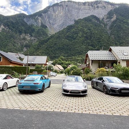 Hotel Oberland Le Bourg-dʼOisans Zewnętrze zdjęcie
