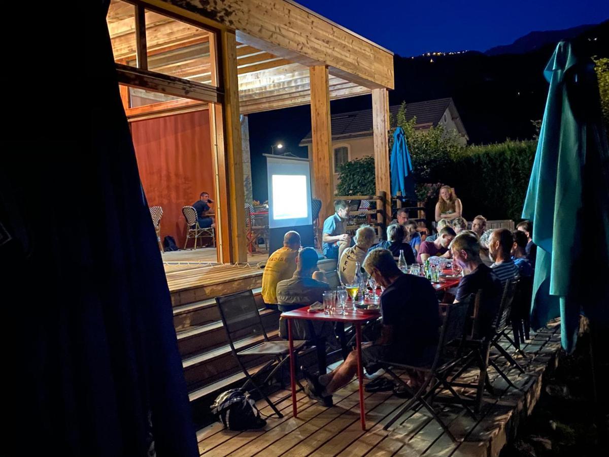 Hotel Oberland Le Bourg-dʼOisans Zewnętrze zdjęcie