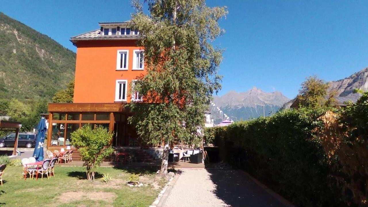 Hotel Oberland Le Bourg-dʼOisans Zewnętrze zdjęcie