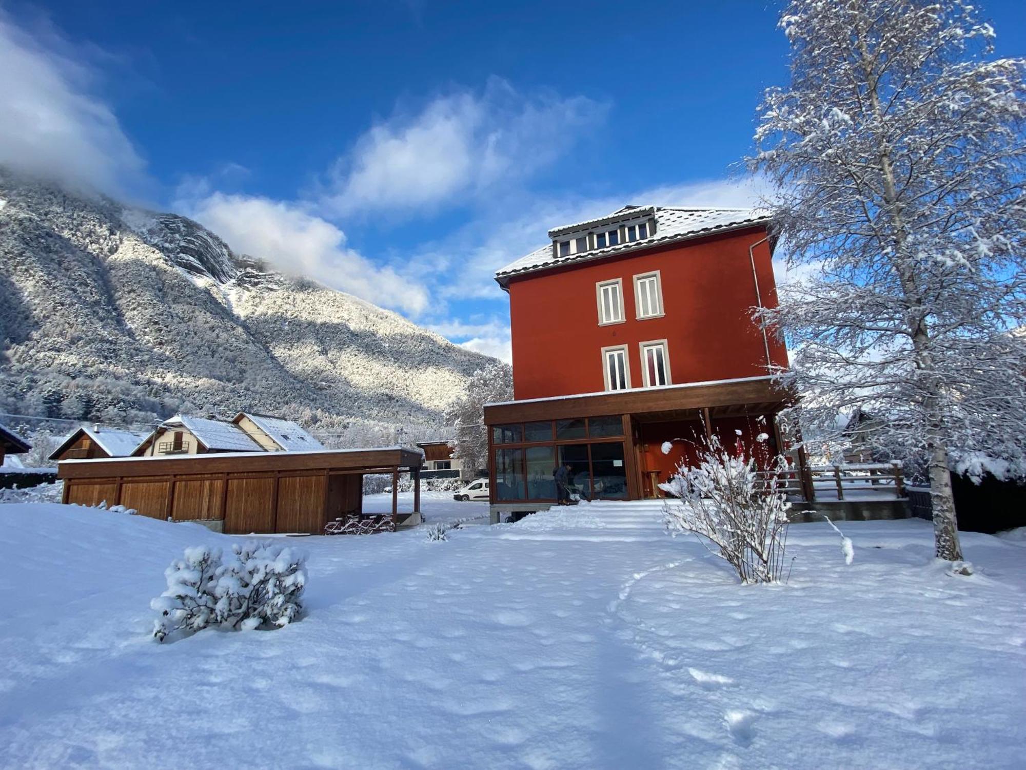 Hotel Oberland Le Bourg-dʼOisans Zewnętrze zdjęcie
